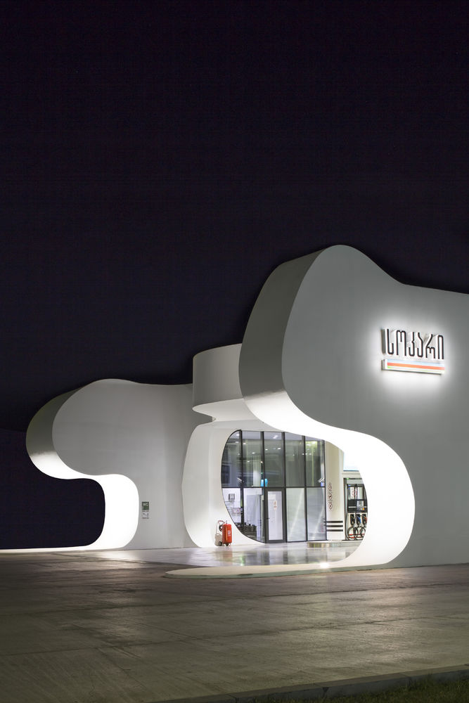 Highway Rest Stops | J.MAYER.H