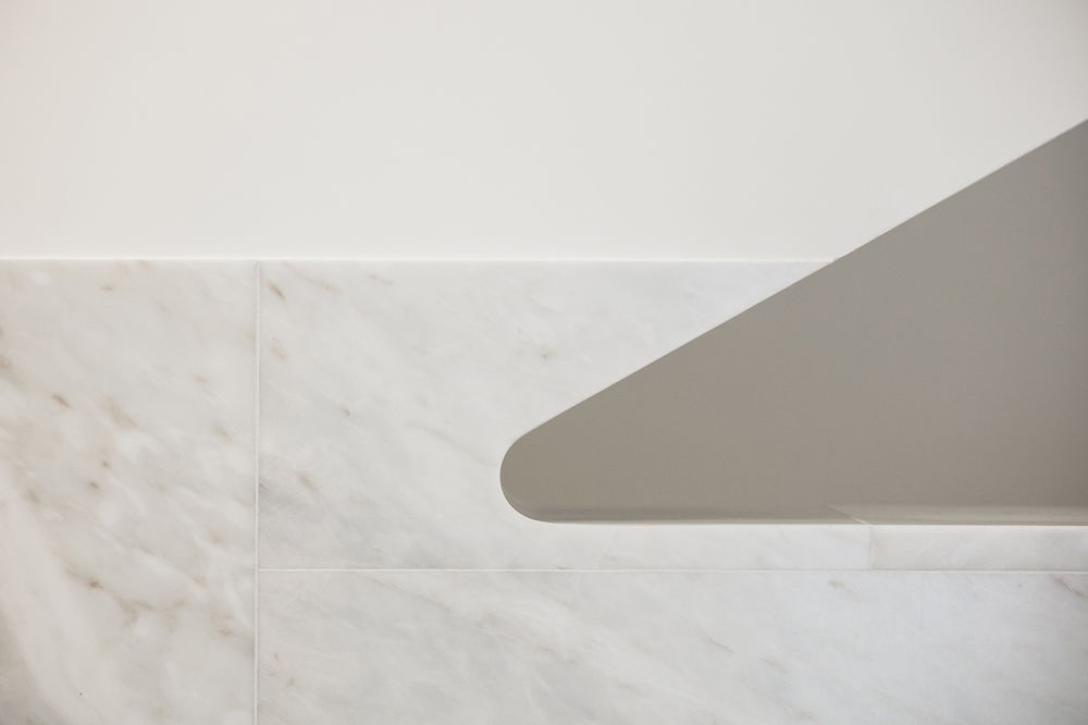 Saint-Jacques-de-la-Lande教堂，法国雷恩 / Álvaro Siza Vieira