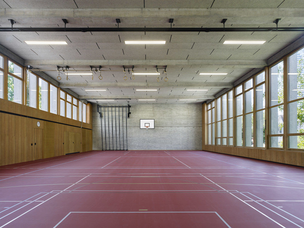 Met Architects 翻新瑞士巴塞尔 Vogelsang 体育馆，展现 60 年代设计风格
