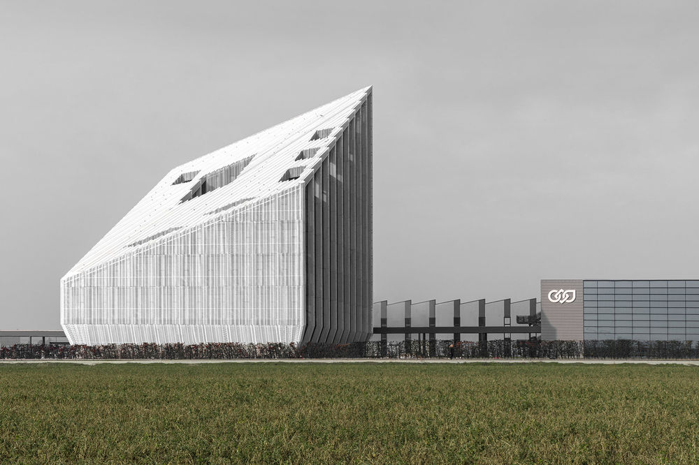 Bonfiglioli总部大楼，意大利 / Peter Pichler Architecture