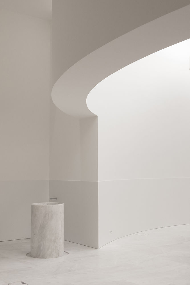 Saint-Jacques-de-la-Lande教堂，法国雷恩 / Álvaro Siza Vieira
