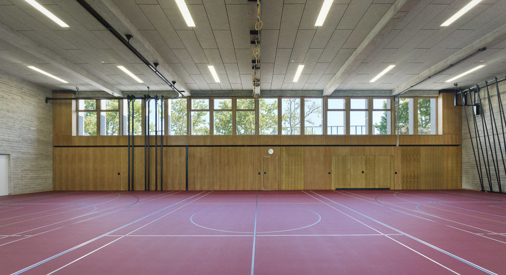 Met Architects 翻新瑞士巴塞尔 Vogelsang 体育馆，展现 60 年代设计风格