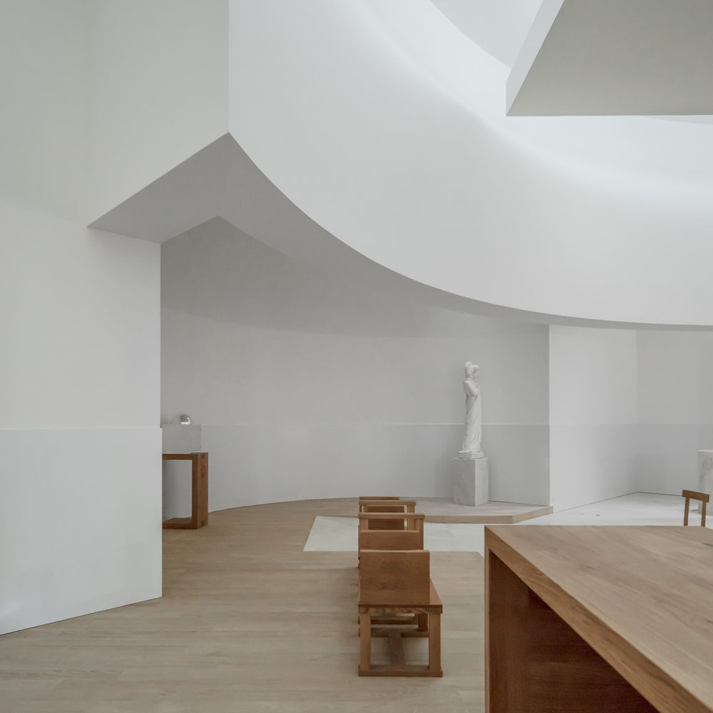 Saint-Jacques-de-la-Lande教堂，法国雷恩 / Álvaro Siza Vieira