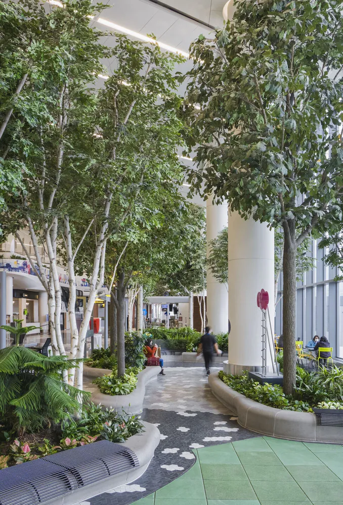 LaGuardia Airport Terminal B Concourse Parks