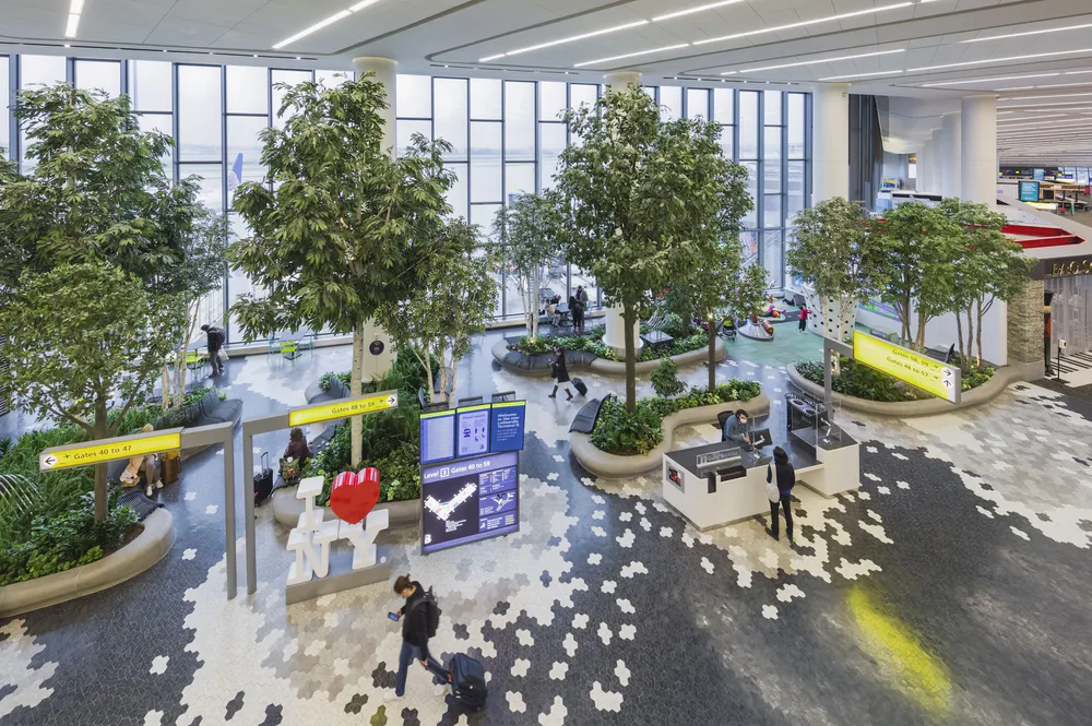 LaGuardia Airport Terminal B Concourse Parks