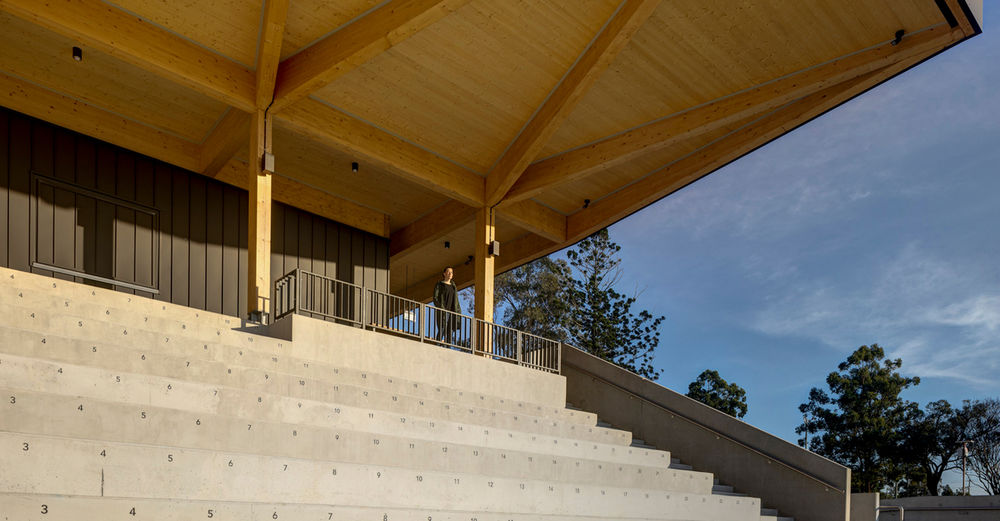 Eric Tweedale Stadium / dwp