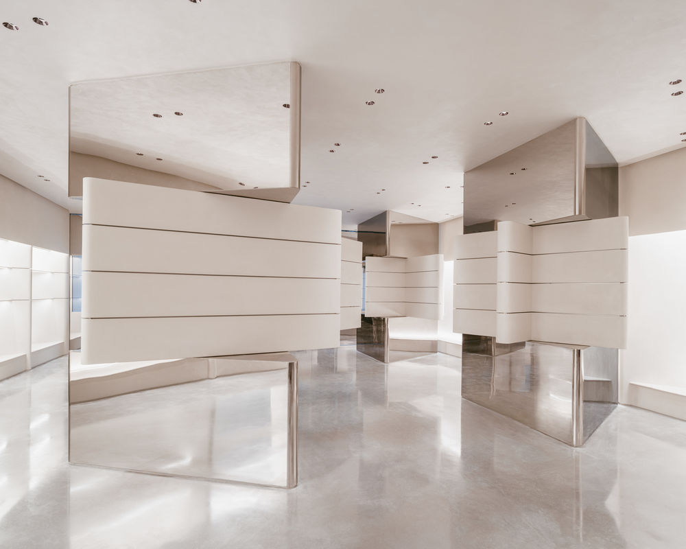 Lost in Echo Store / dongqi Design