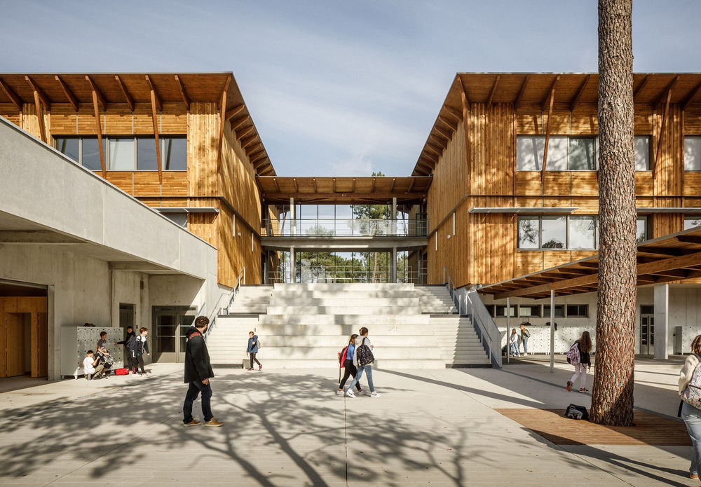 Pian Medoc Junior High School / BPM Architectes