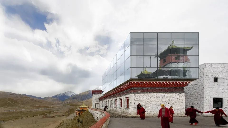 雪山之畔的藏式新旧对话——青海赞普博物馆扩建
