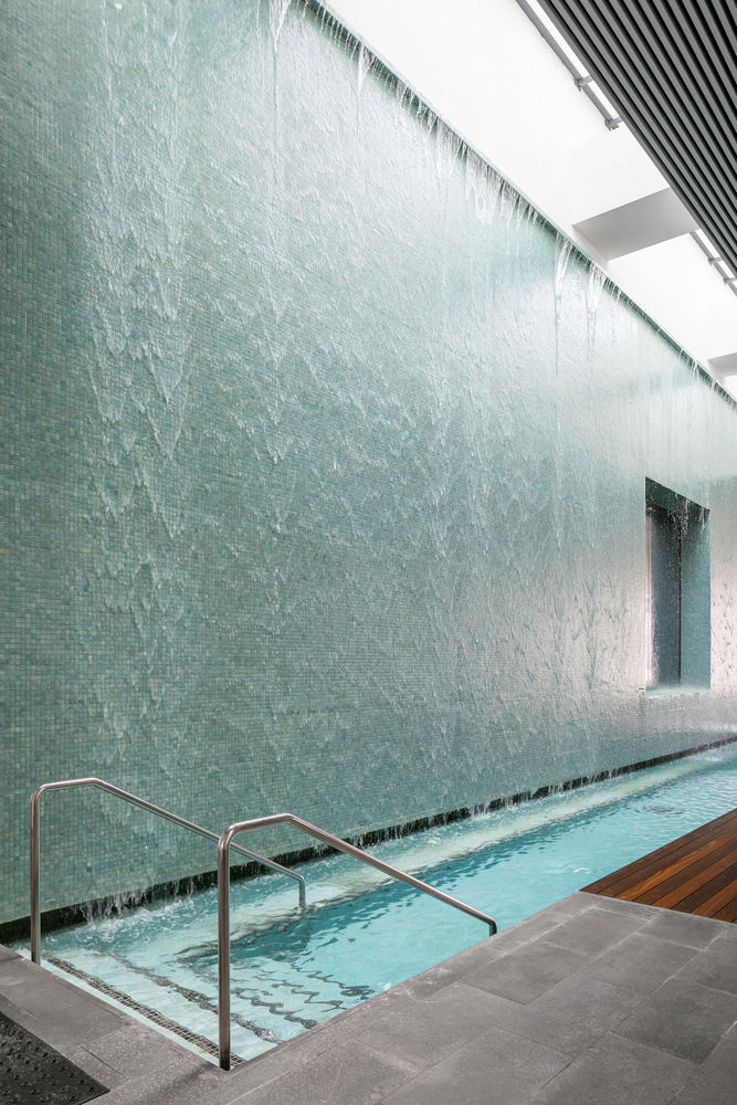 Arava Aquatic Sports Center / Zait Lev Architects
