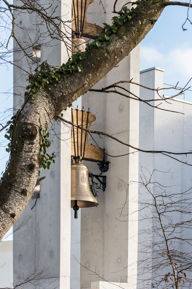 Saint-Jacques-de-la-Lande教堂，法国雷恩 / Álvaro Siza Vieira