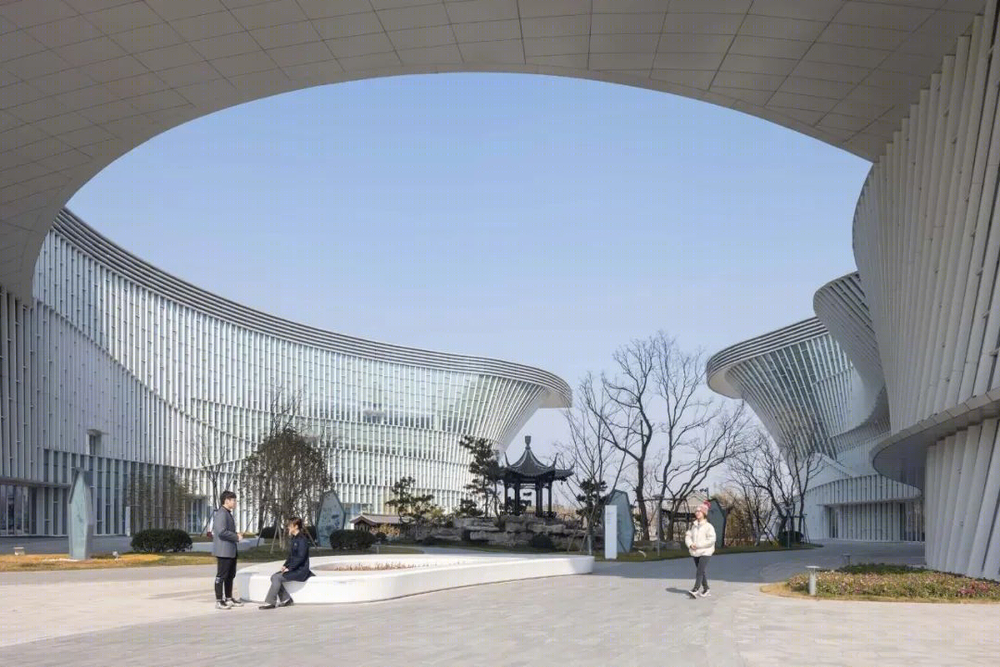 扬州运河大剧院——现代演绎的公园城市文化综合体
