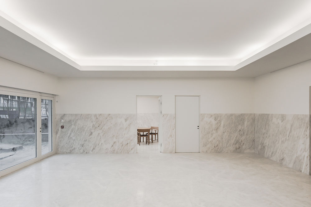Saint-Jacques-de-la-Lande教堂，法国雷恩 / Álvaro Siza Vieira