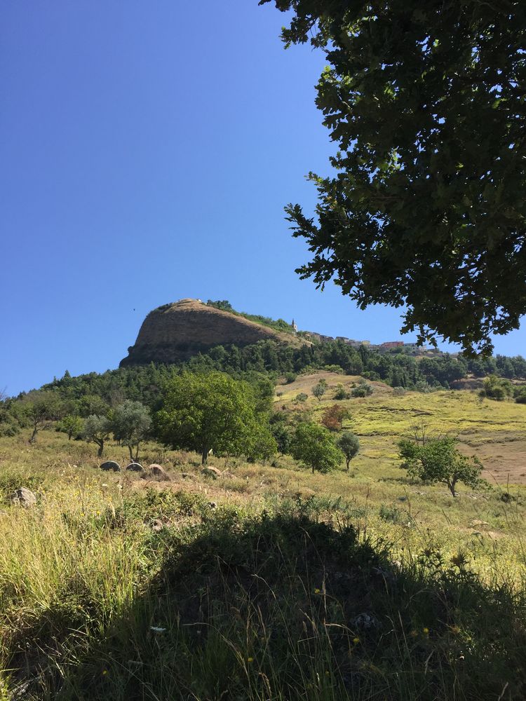 意大利古村复兴，环保与艺术共生