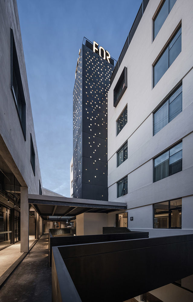 FOR天物空间，上海 / 本哲建筑