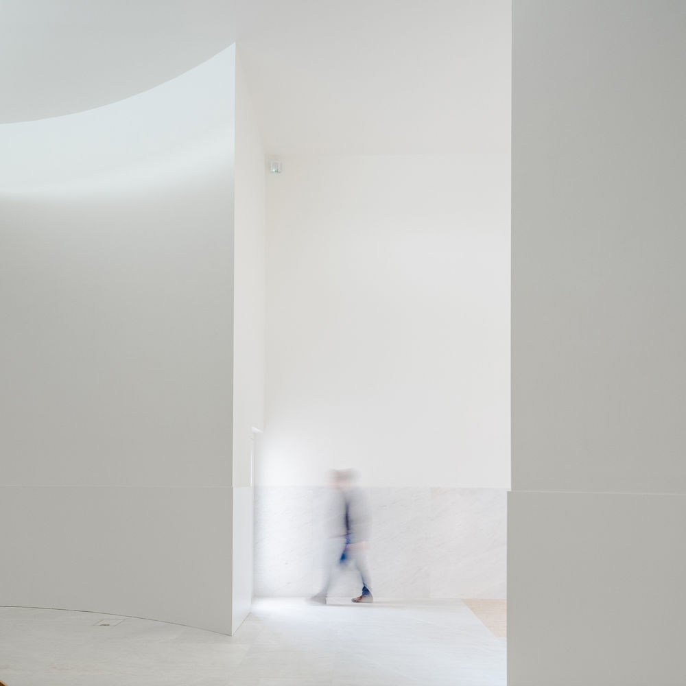 Saint-Jacques-de-la-Lande教堂，法国雷恩 / Álvaro Siza Vieira