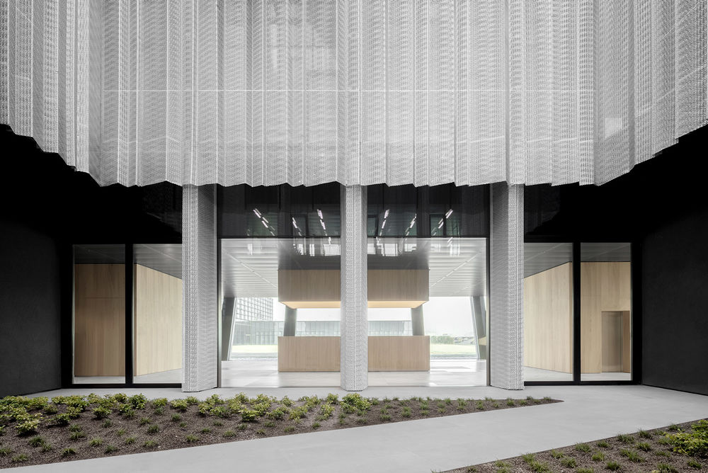 Bonfiglioli总部大楼，意大利 / Peter Pichler Architecture