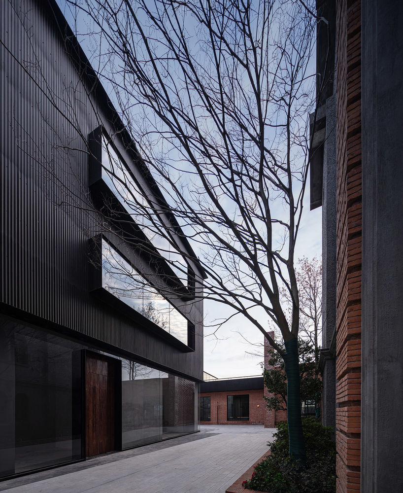 FOR天物空间，上海 / 本哲建筑