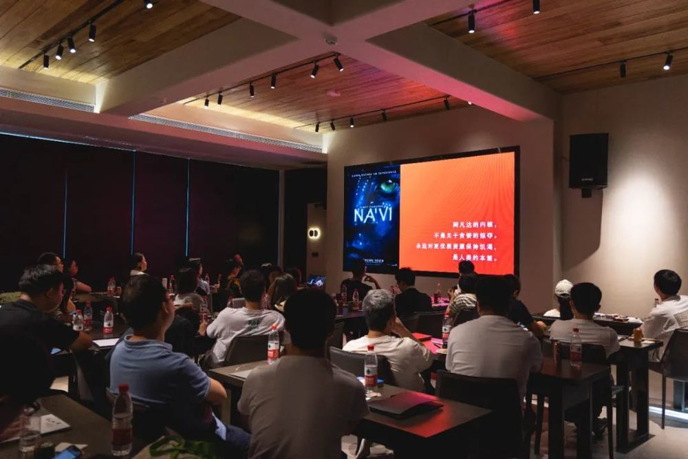 纬图玉峰山上的夏日 Party | 度假式工作与学习的完美结合