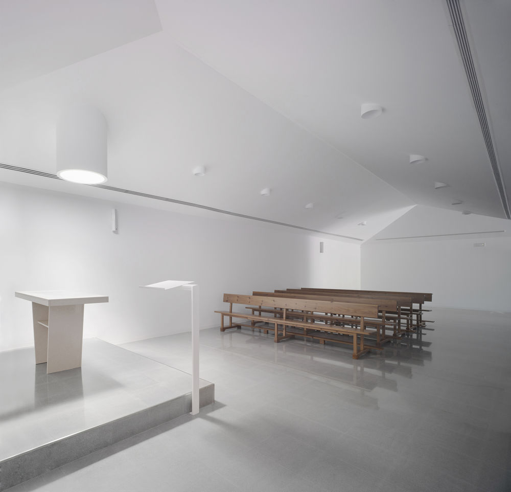 Del Carmen Funeral Home / MCEA | Arquitectura