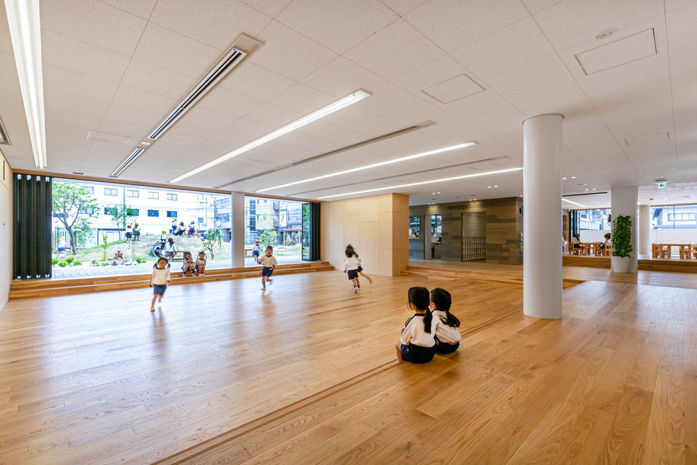 RJ Nursery / HIBINOSEKKEI + Youji no Shiro + Kids Design Labo