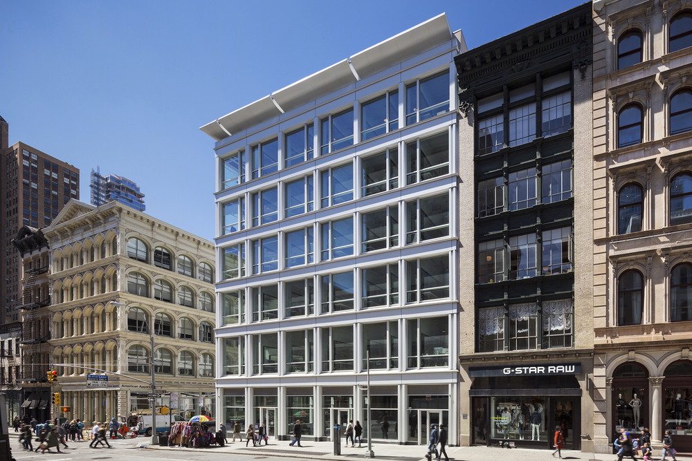 曼哈顿 SoHo 区新建办公建筑