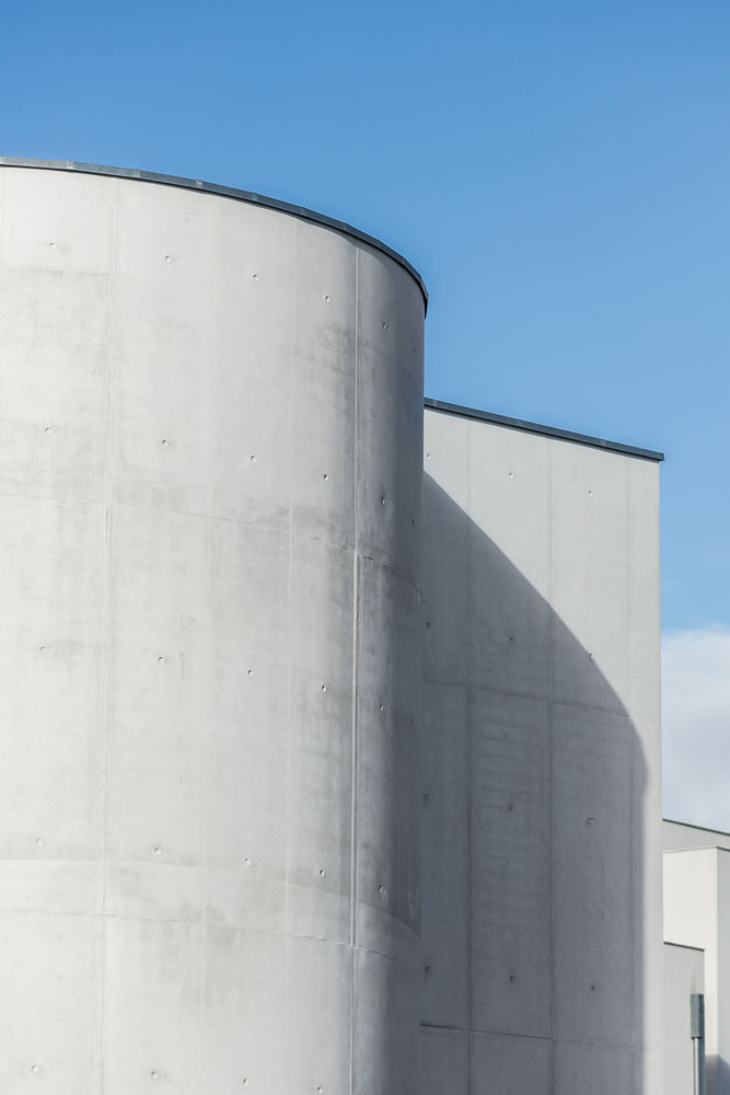 Saint-Jacques-de-la-Lande教堂，法国雷恩 / Álvaro Siza Vieira