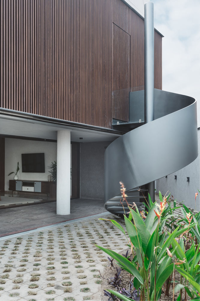 乡村里的独特存在——Sarpanch House