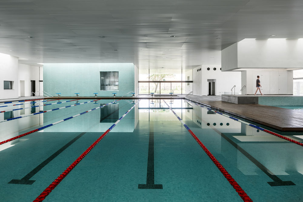 Arava Aquatic Sports Center / Zait Lev Architects