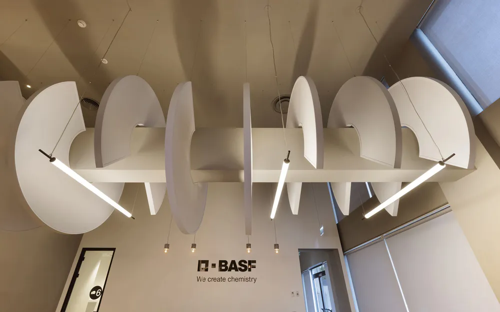 BASF 土耳其伊兹密尔办公室，mimaristudio 打造全球首个混合办公空间