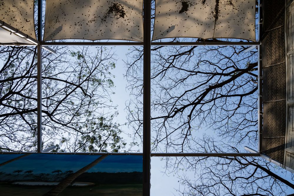 「幕后」布景画廊 | 2023 ITFOK 临时展馆 / LIJO.RENY.architects