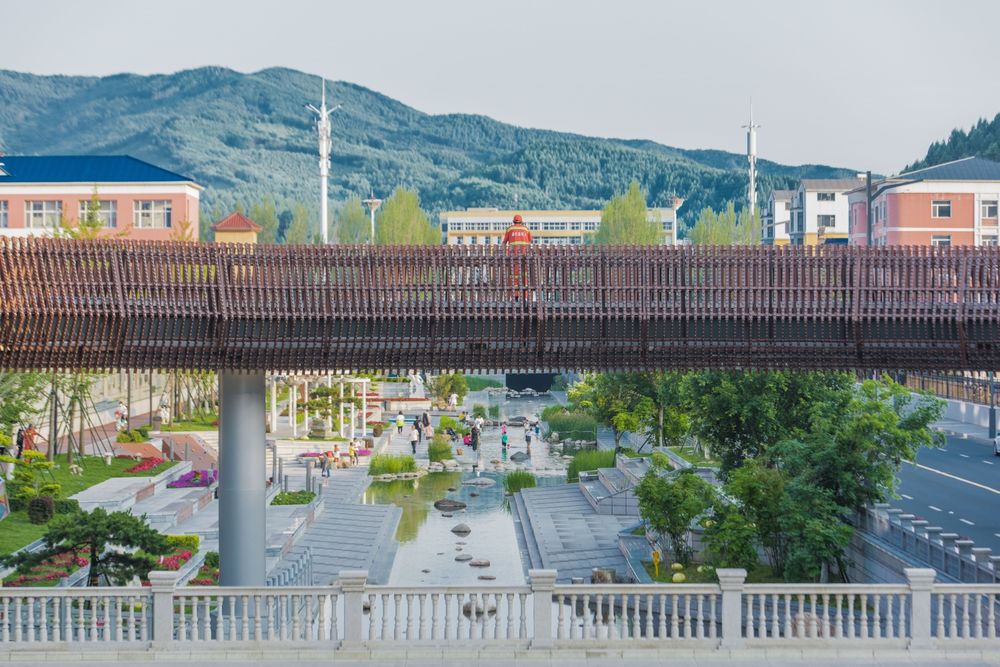 通化县乌拉草沟河综合改造项目 / 水石设计