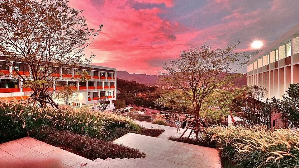 山林学府 | 华润小径湾贝赛思国际学校