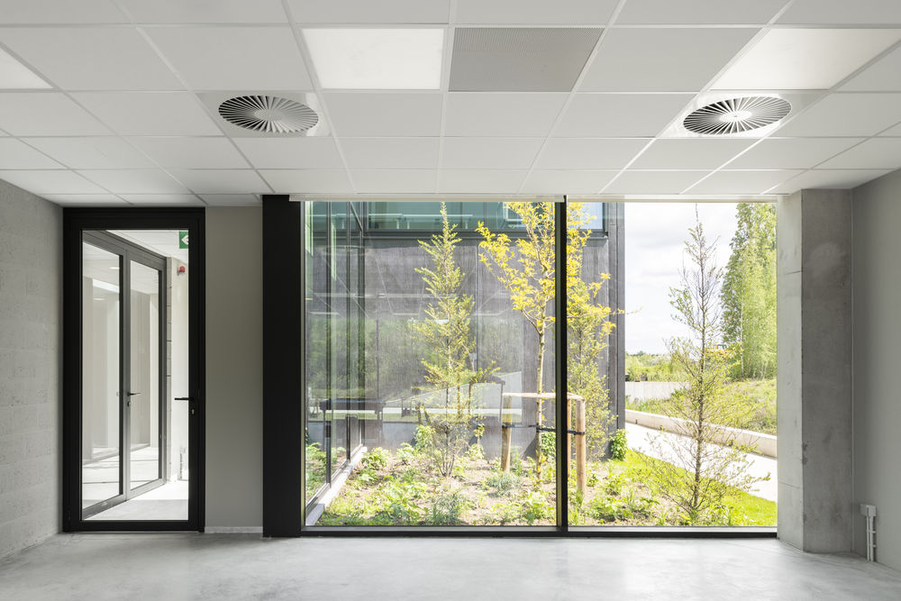 Bramier Fire Station / Bureau DBG