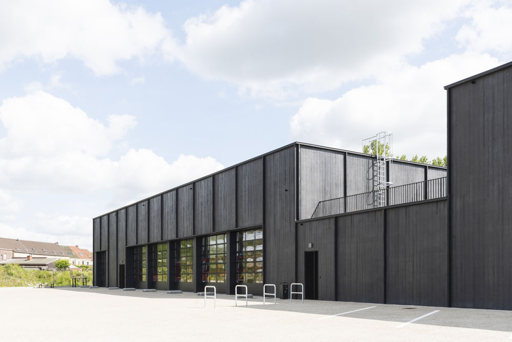 Bramier Fire Station / Bureau DBG