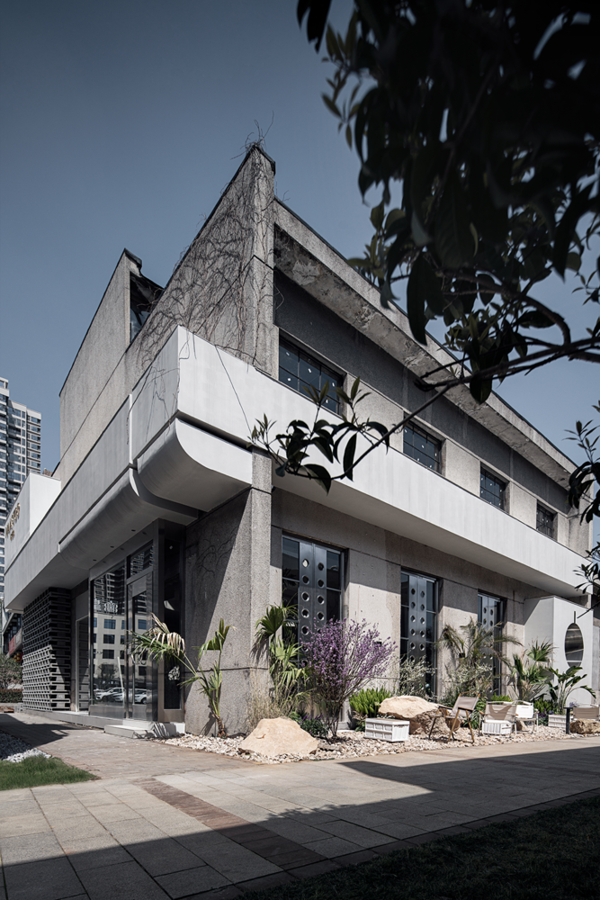 新作｜一影设计 • 老建筑下的诗意几何
