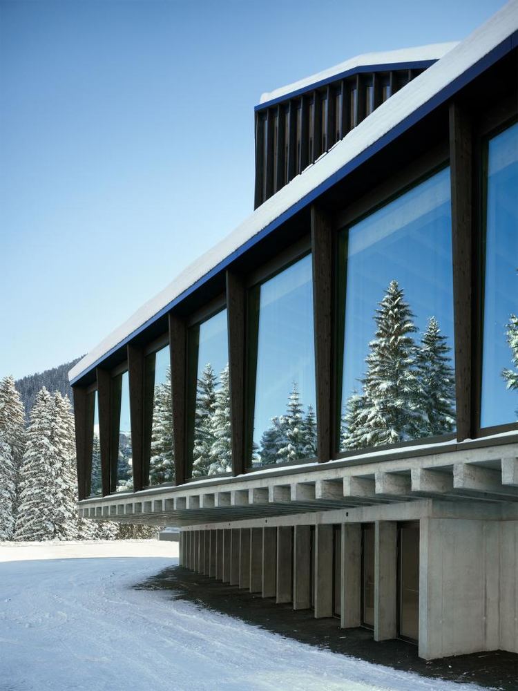 Marques Architekten AG丨Eisstadion Davos丨瑞士