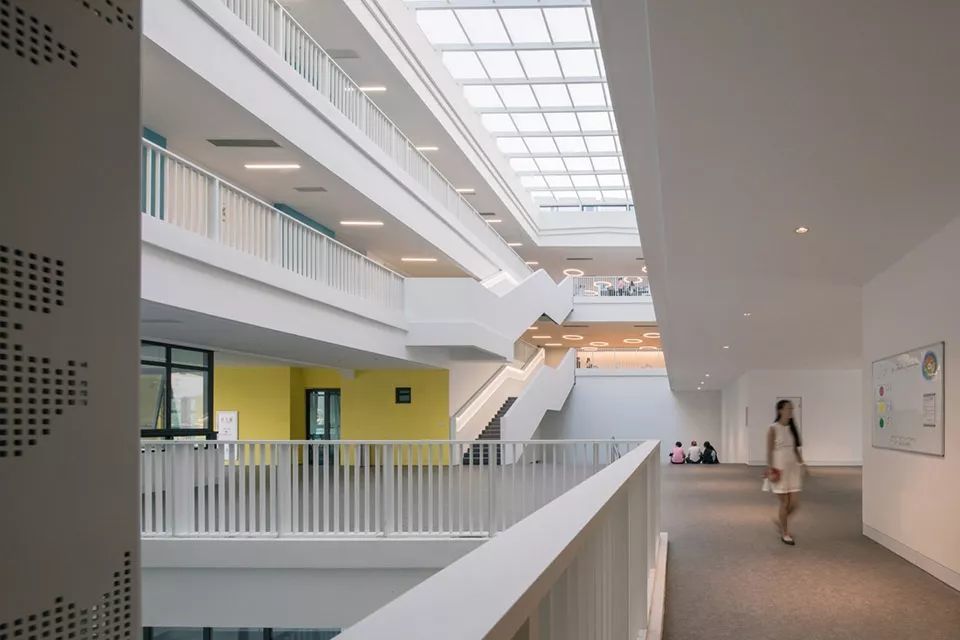 山林学府 | 华润小径湾贝赛思国际学校
