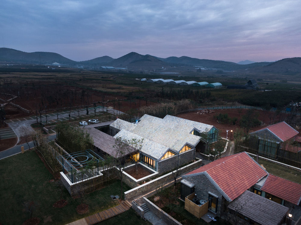 Shiziling Ideal Village / ARCPLUS · Free Studio
