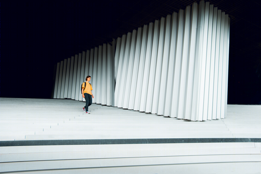 Jean Nouvel 设计的巴黎爱乐音乐厅，艺术与功能的完美融合