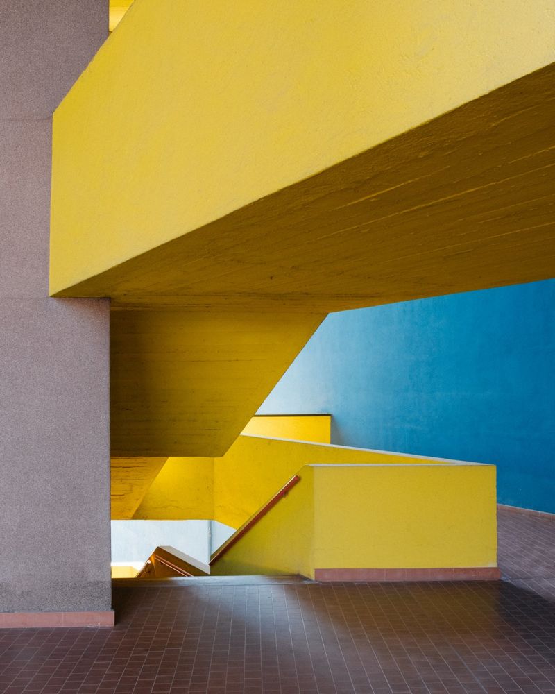 Aldo Rossi 设计的米兰 Gallaratese 社区 | 现代主义与乌托邦的完美融合