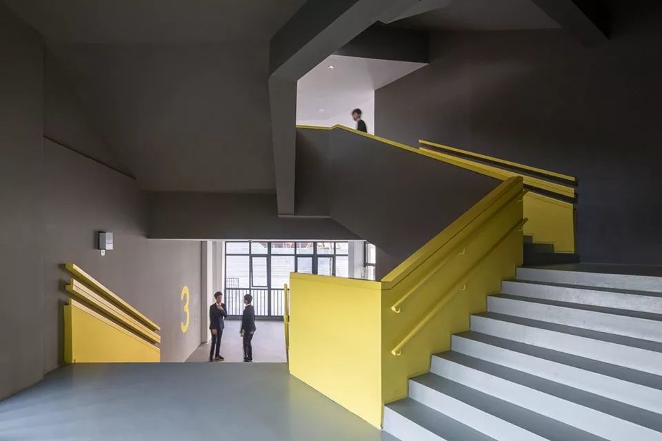 山林学府 | 华润小径湾贝赛思国际学校