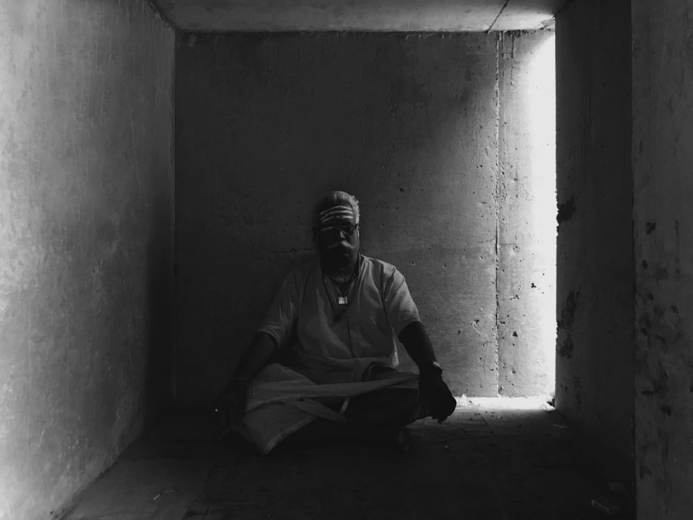 Tejorling Radiance Temple / Karan Darda Architects