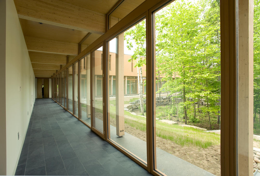 Abbaye Val Notre-Dame / Atelier Pierre Thibault
