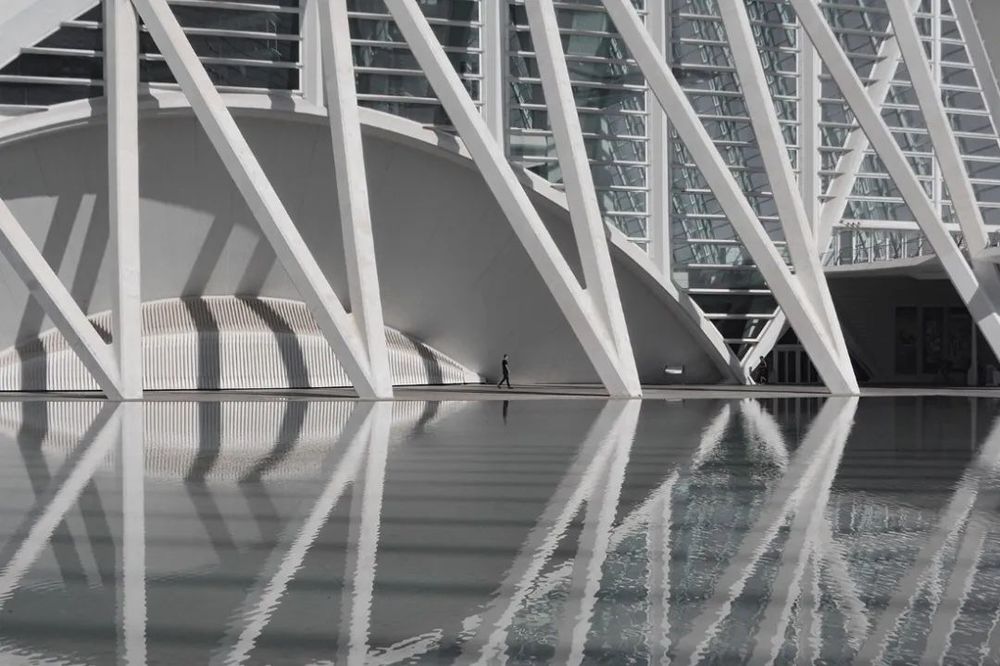 阿布扎比卢浮宫 | 文明交汇的建筑诗篇