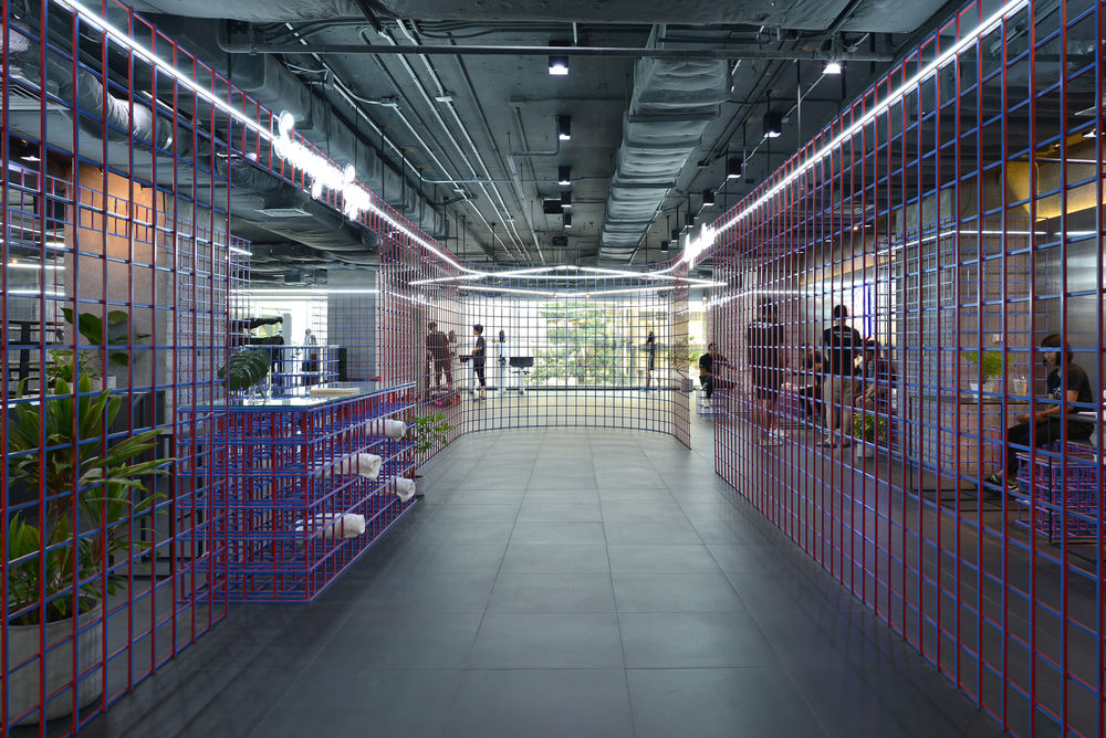 Sam Yan Gym / Looklen Architects