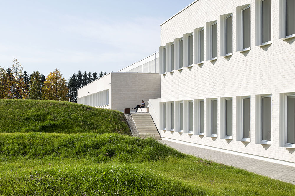 Tabivere Basic School / Arhitekt Must