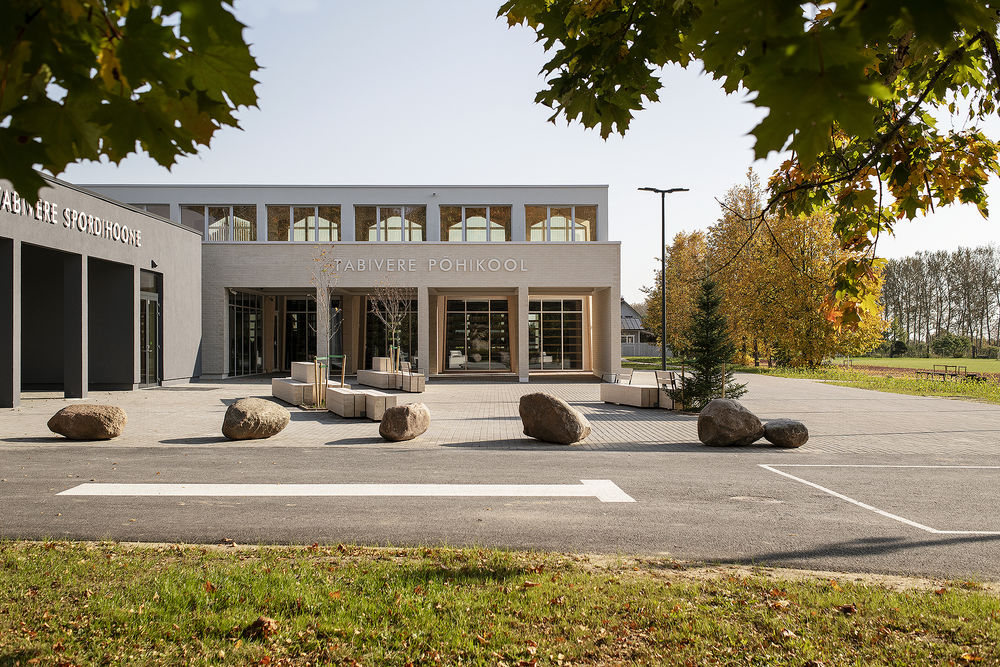 Tabivere Basic School / Arhitekt Must