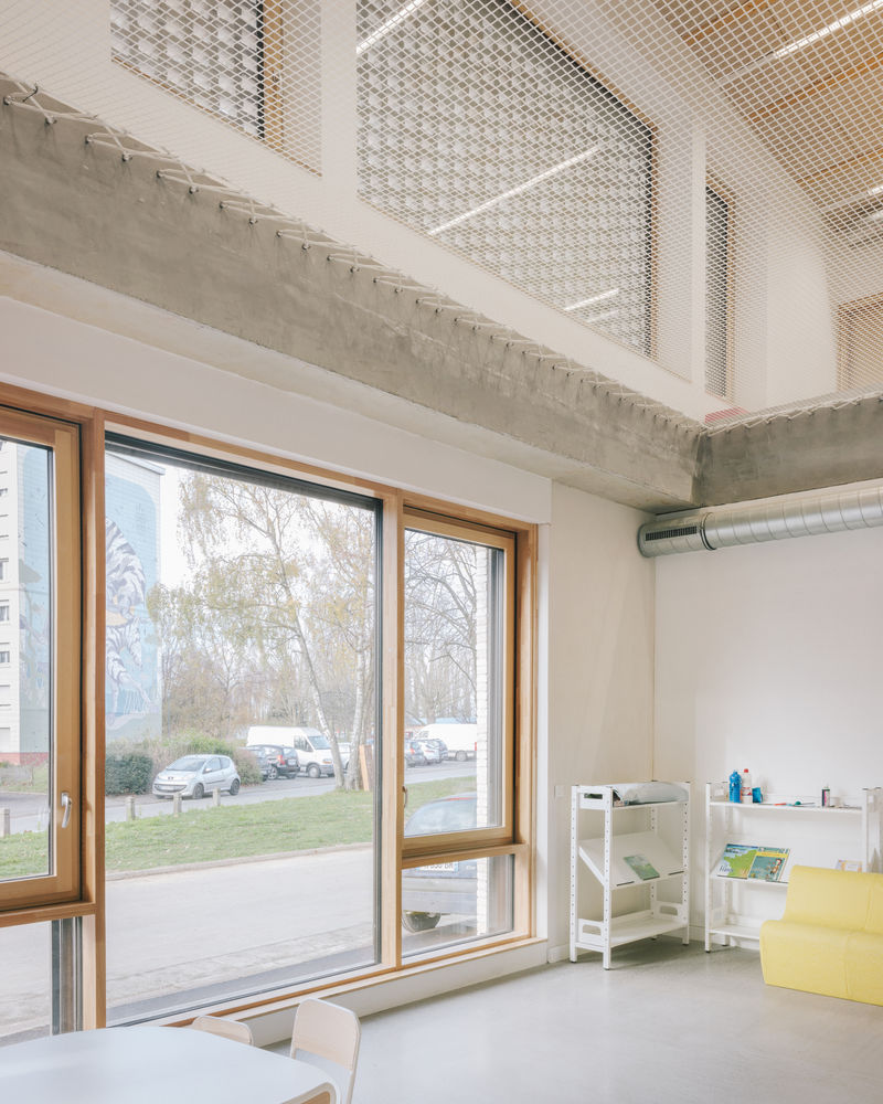 Jean Rostand School / SAM architecture