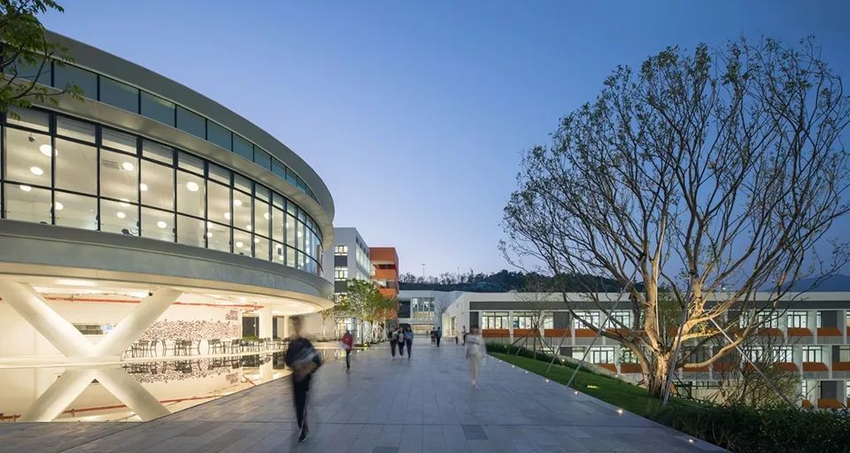 山林学府 | 华润小径湾贝赛思国际学校